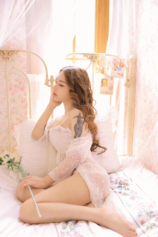 八重神子拿黄瓜奖励